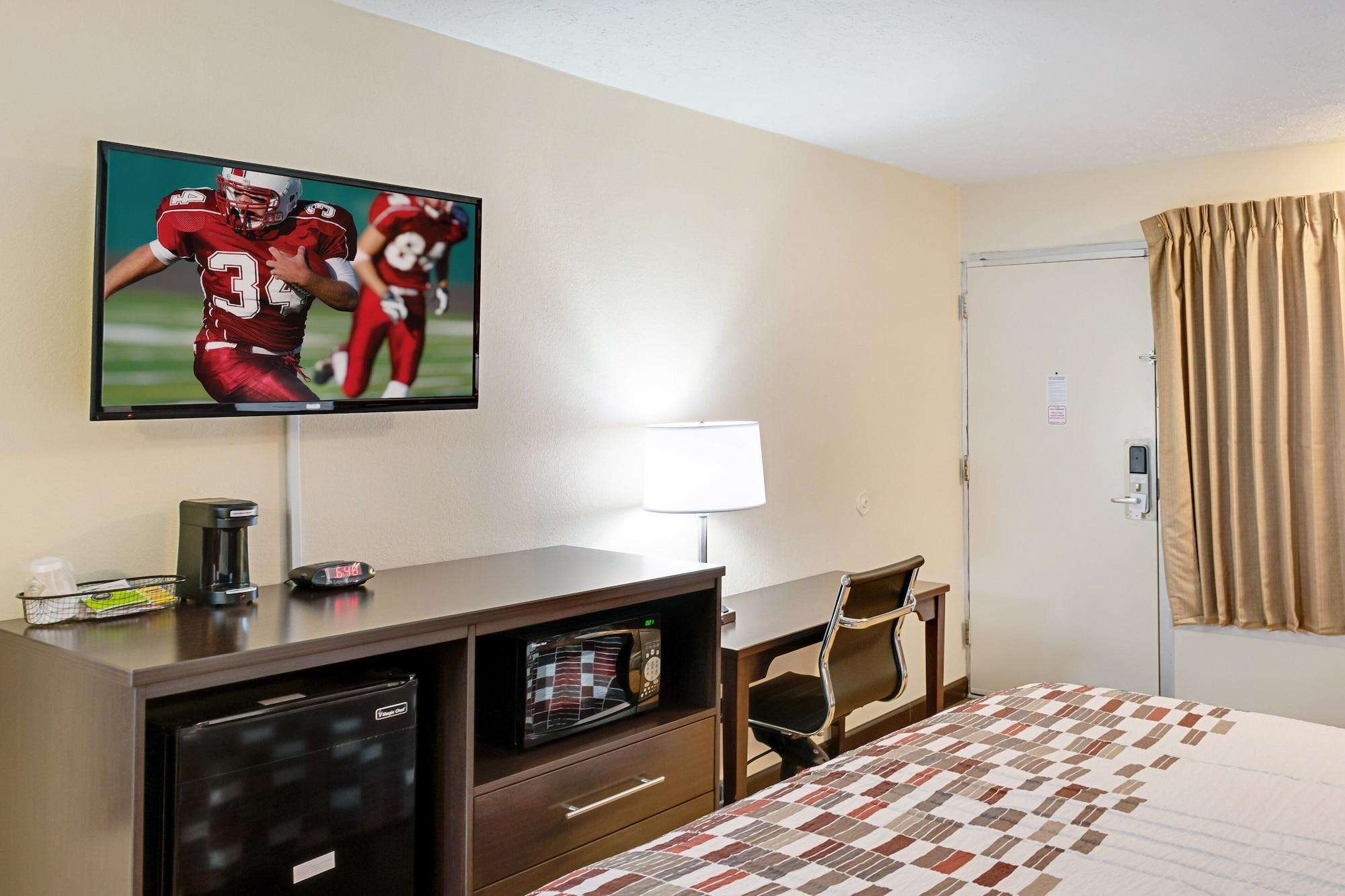 Red Roof Inn Indianapolis East Экстерьер фото
